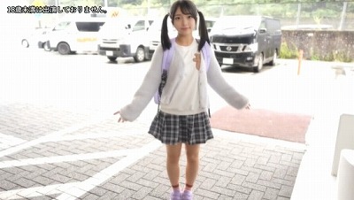 【合法ちっぱいAI娘！】 思春期りりちゃんとデカチンおじさんが禁断SEX！ パパとママには内緒でヤリまくった生ハメ温泉旅行の記録。 花野井りり